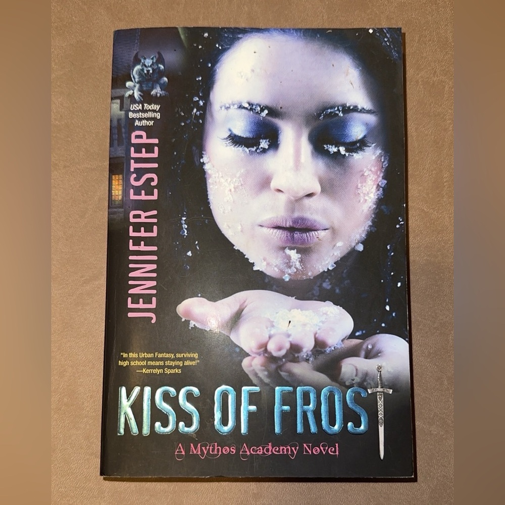 Kiss of Frost Book by Jennifer Estep
